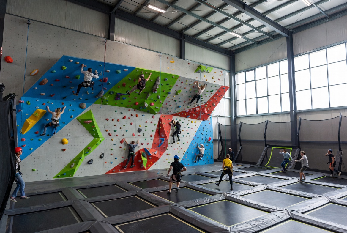 Freestyle court board with party slot times